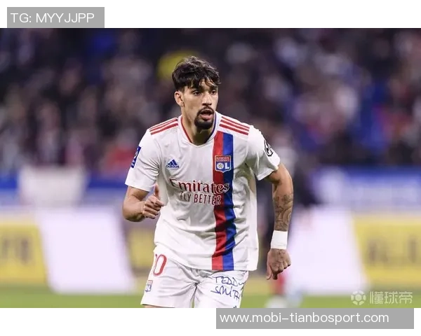 罗马诺透露帕奎塔或将于一月离队但曼联西汉姆尚未展开谈判